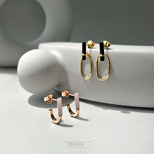 Piyapoom Jewelry Co.,LtdEarrings from the Elegance Collection